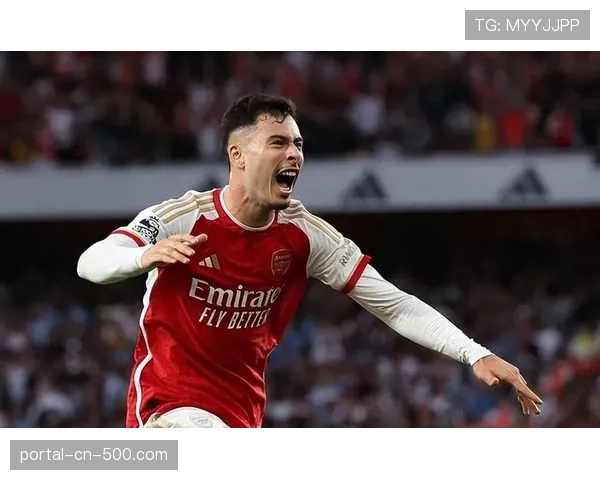 英超争冠白热化:阿森纳7分领跑,曼城维拉双双遇阻 英超争冠白热化:阿森纳7分领跑,曼城维拉双双遇阻